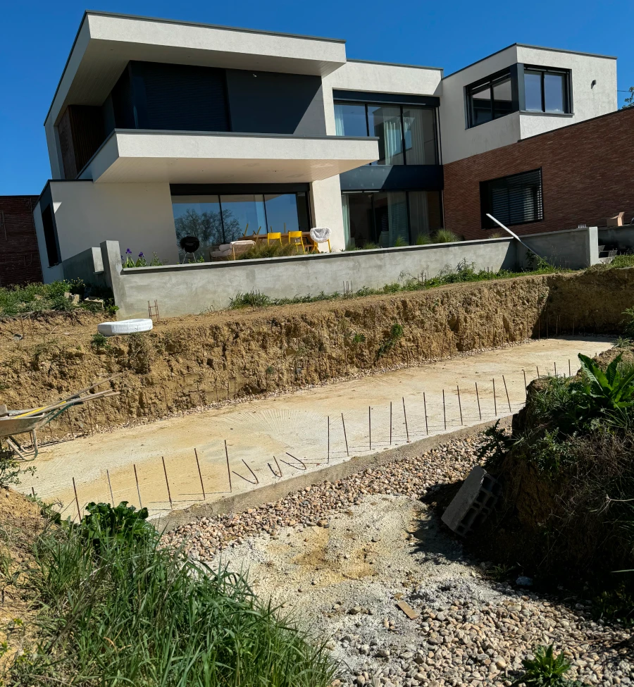 Piscine moderne — Portet-sur-Garonne