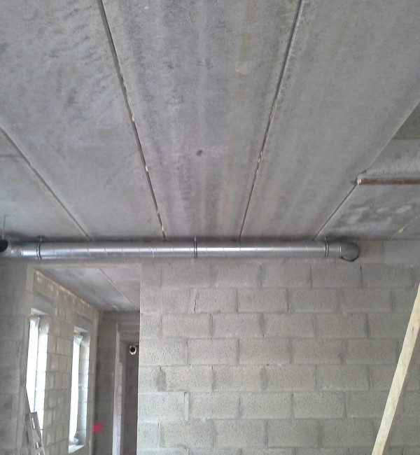 Pose conduits VMC — Ramonville